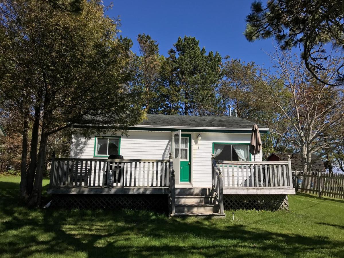 By The Bay Cottages Stanhope Exterior photo