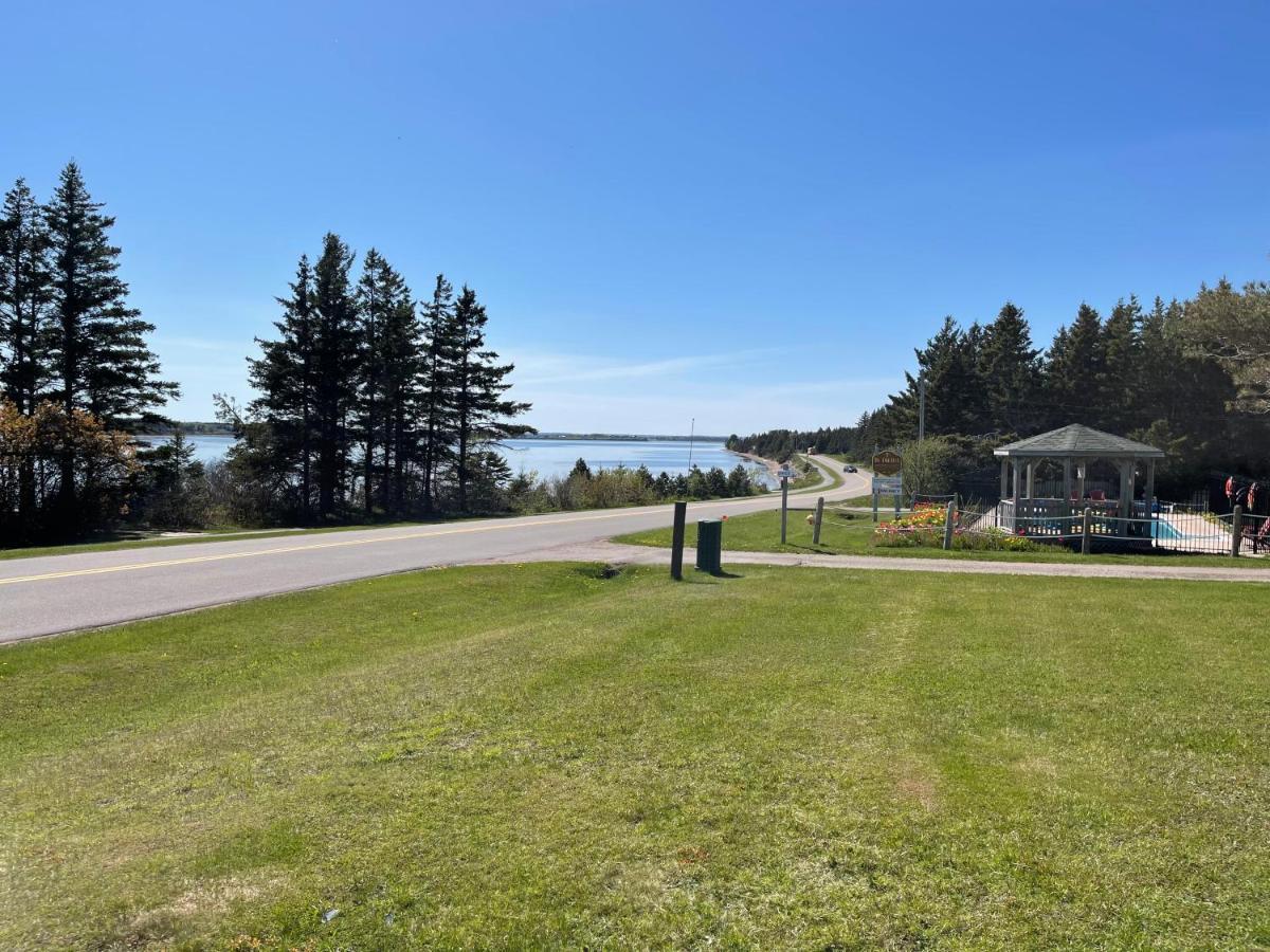 By The Bay Cottages Stanhope Exterior photo